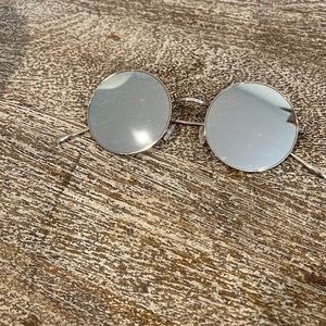 Illesteva Porto Cervo Sunglasses